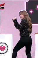700x1080
