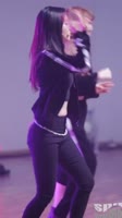 608x1080