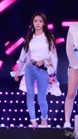 606x1080