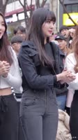 608x1080