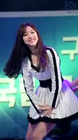 608x1080