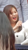 608x1080