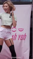 608x1080