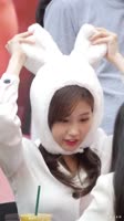608x1080
