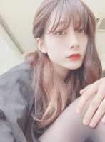 586x794