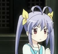 802x756