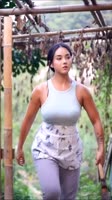 608x1080