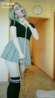 576x1024