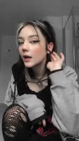 576x1024