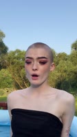 576x1024