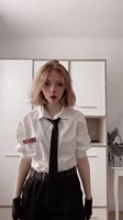 576x1024