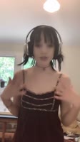 576x1024