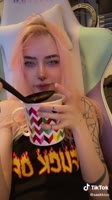 576x1024
