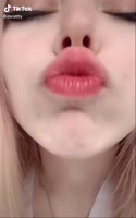 576x916