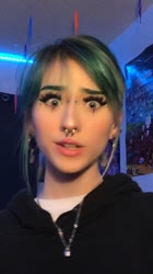 720x1280