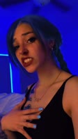 576x1024