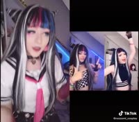 652x576