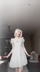 576x1024