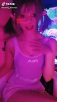 576x1024