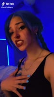 576x1024