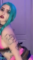 576x1024