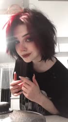 576x1024