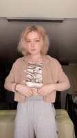 576x1024