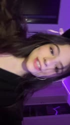 576x1024