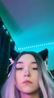 576x1024
