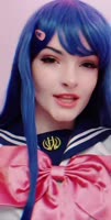 888x1742