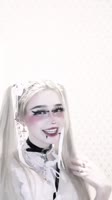 576x1024