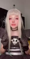 656x1280