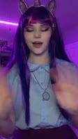 720x1280