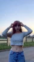 684x1216