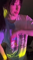 704x1280