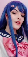 888x1742