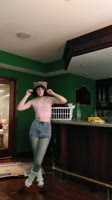 576x1024