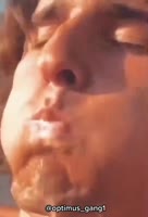 544x800