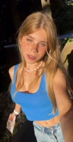 888x1724