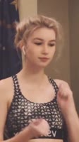 576x1024