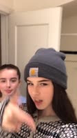 576x1024