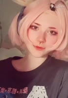 596x854