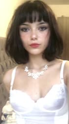 576x1024