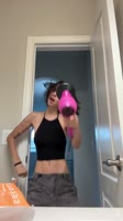 576x1024