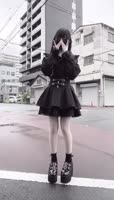 720x1262
