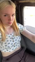 576x1024