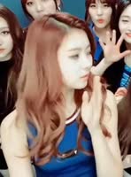 418x562