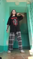 576x1024