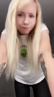 576x1024