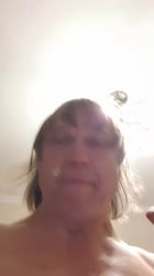 608x1080